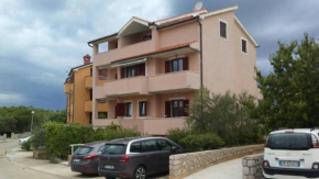 Laura and Nevio Apartments and Rooms